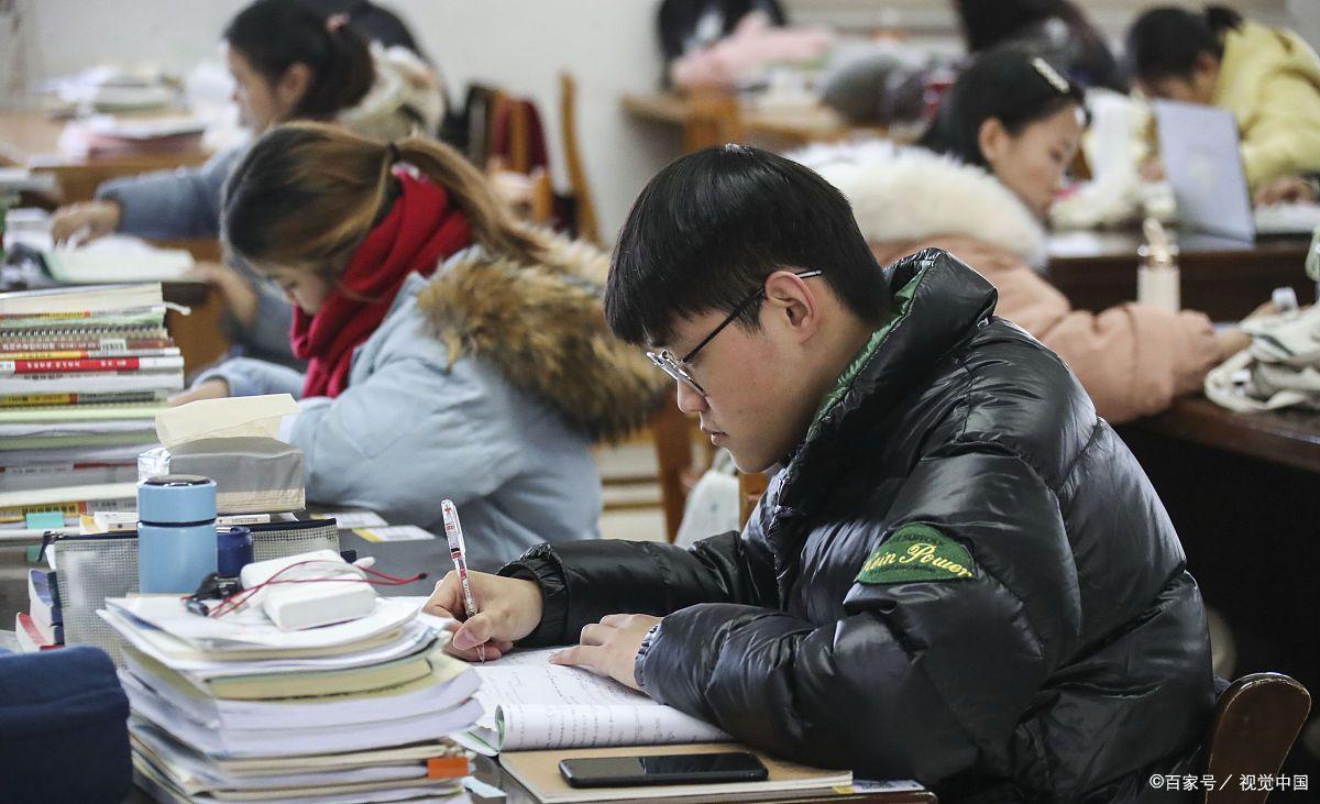 为什么专硕学费那么贵?
